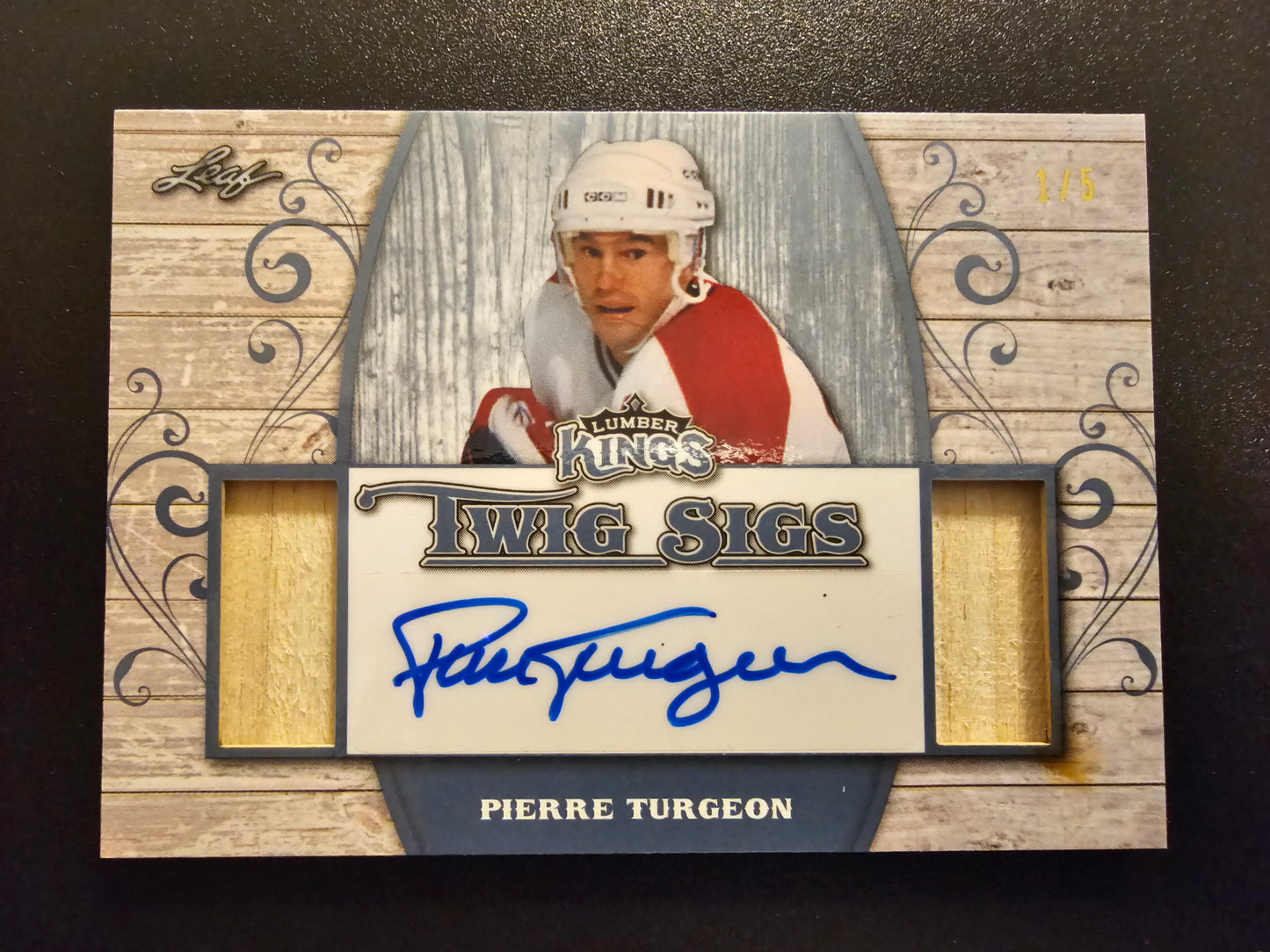 2017-18 Leaf Lumber Kings - Twig Sigs Platinum - Pierre Turgeon #TS-PT1 /5