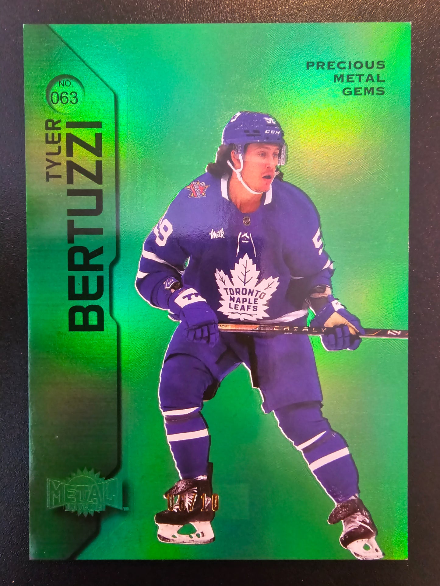 2023-24 Skybox Metal Universe - Precious Metal Gems Green Tyler Bertuzzi #063 /10