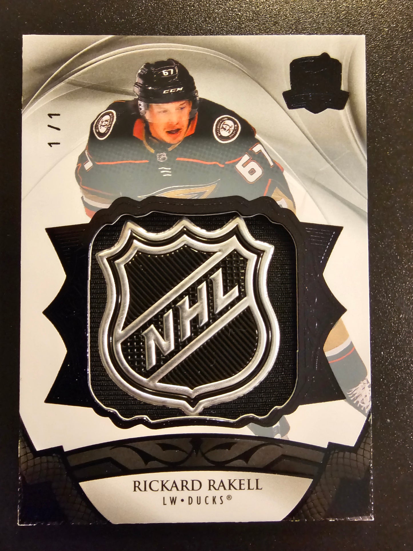 2020-21 Upper Deck The Cup - Black Shield Rickard Rakell #11 1of1