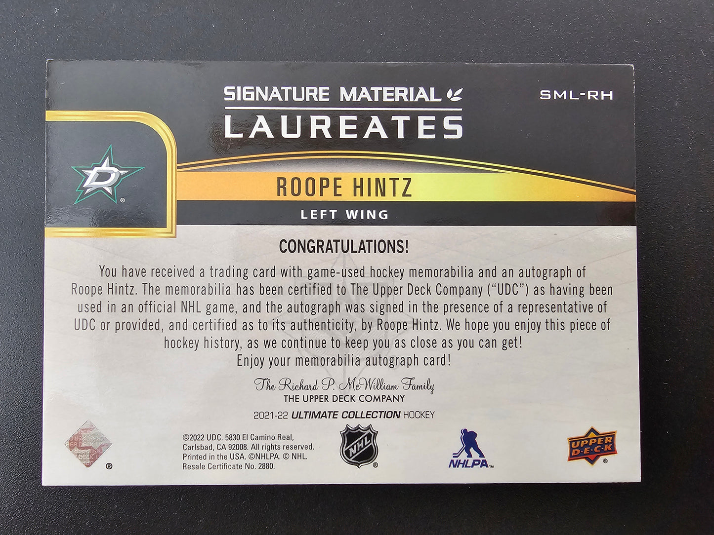 2021-22 Upper Deck Ultimate Collection - Signature Material Laureates Roope Hintz #SML-RH /99