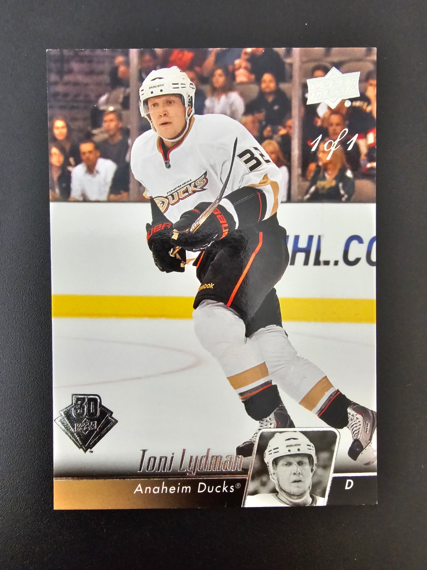 2019-20 Upper Deck 30th Anniversary Buyback 2010-11 - Toni Lydman #256 1of1
