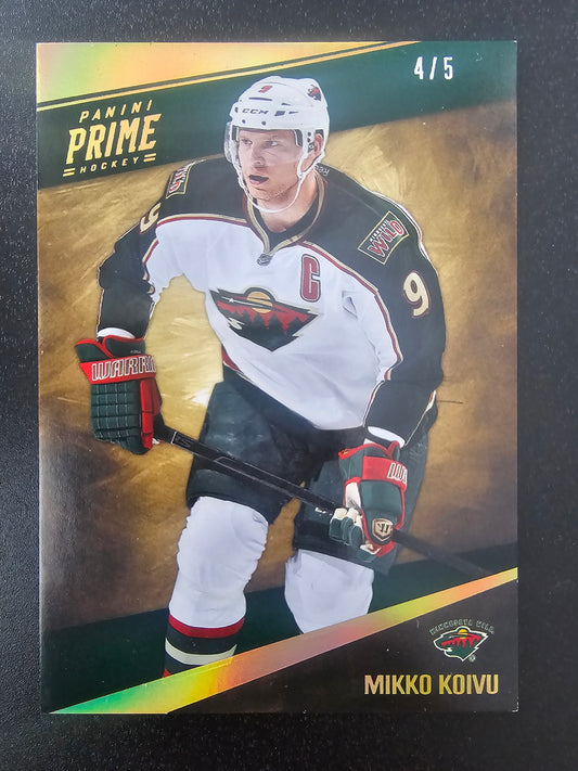 2011-12 Panini Prime - Gold - Mikko Koivu #47 /5