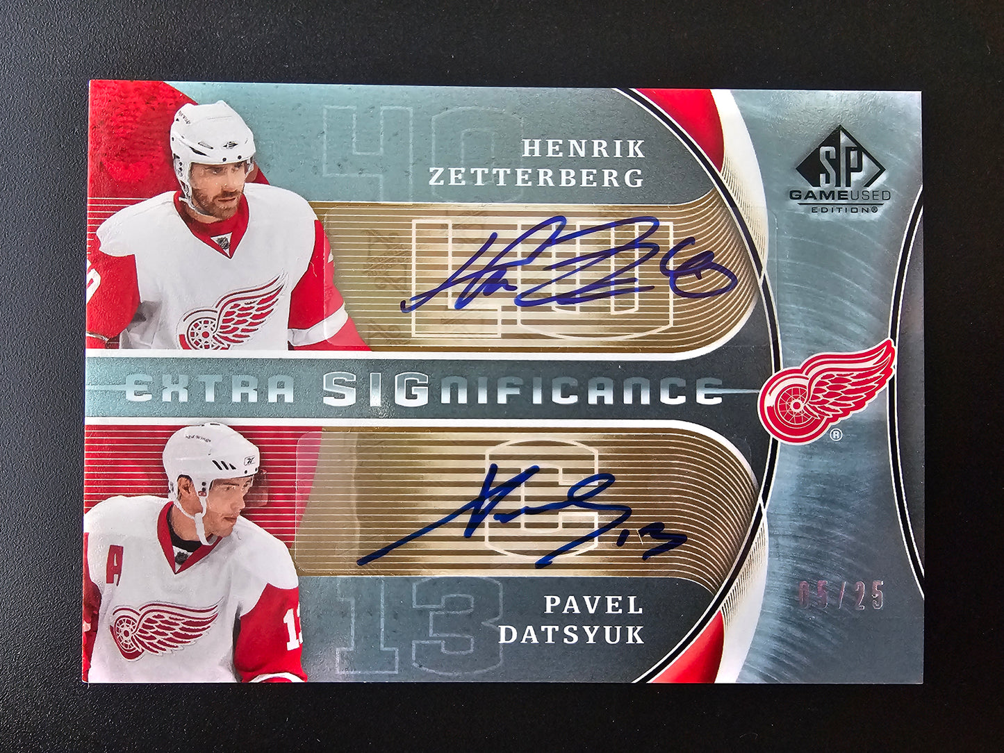 2009-10 Upper Deck SP Game Used Edition - Extra Significance Dual Autographs - Henrik Zetterberg / Pavel Datsyuk #XSG-DZ /25