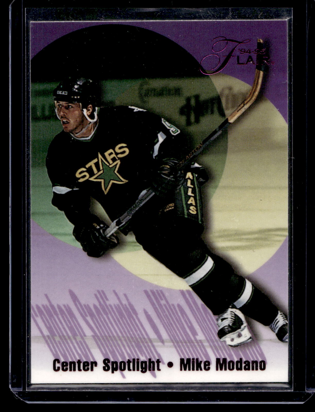 1994-95 Flair - Center Spotlight - Mike Modano #9