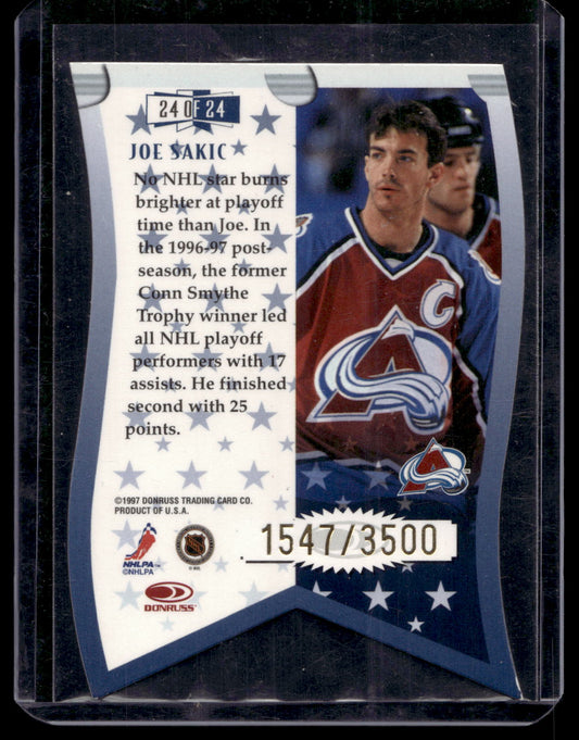 1997-98 Leaf - Banner Season - Joe Sakic #24 /3500