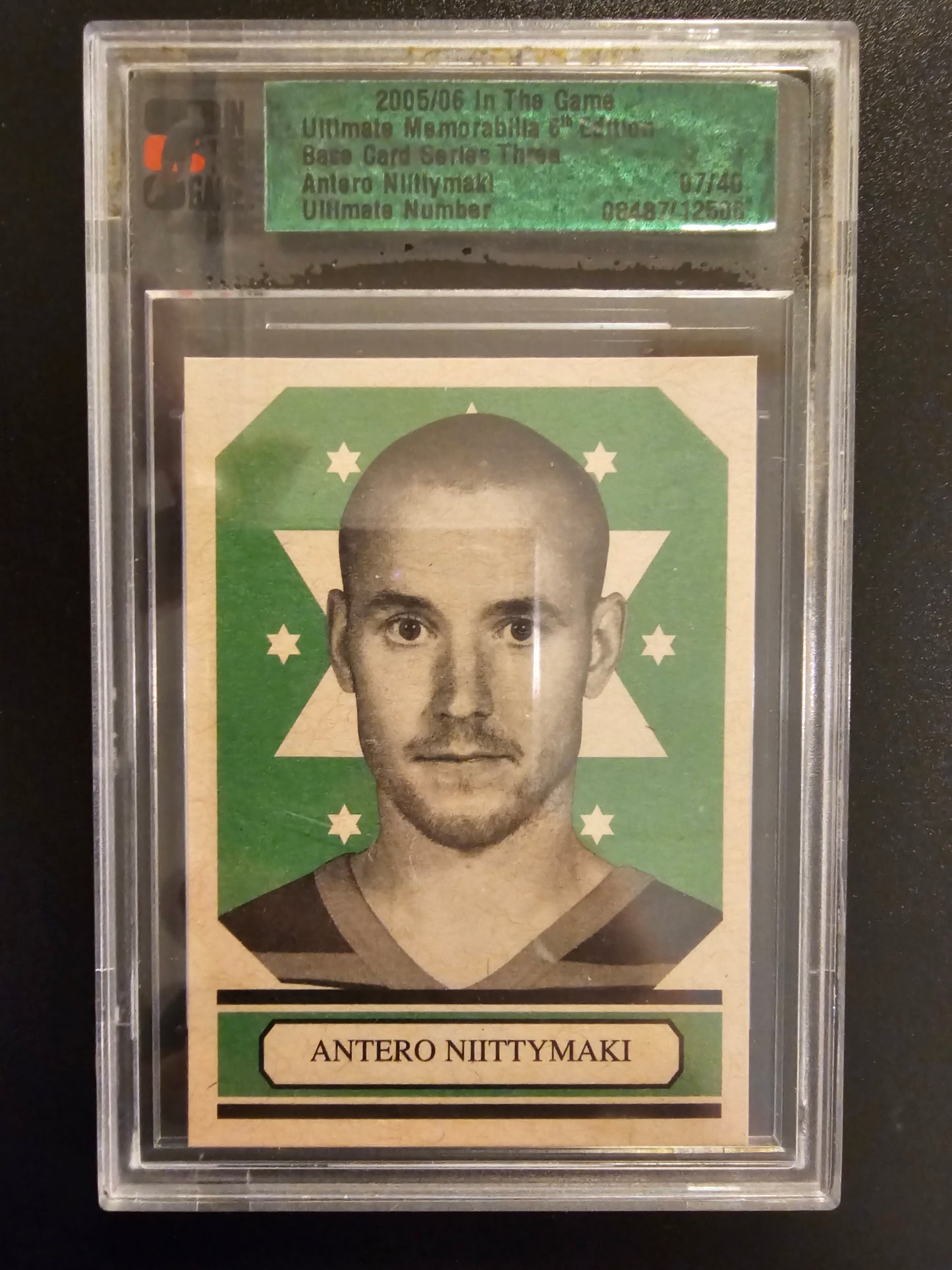 2005-06 In the Game Be A Player Ultimate Memorabilia 6th Edition - Base Card Series Three Antero Niittymaki /40