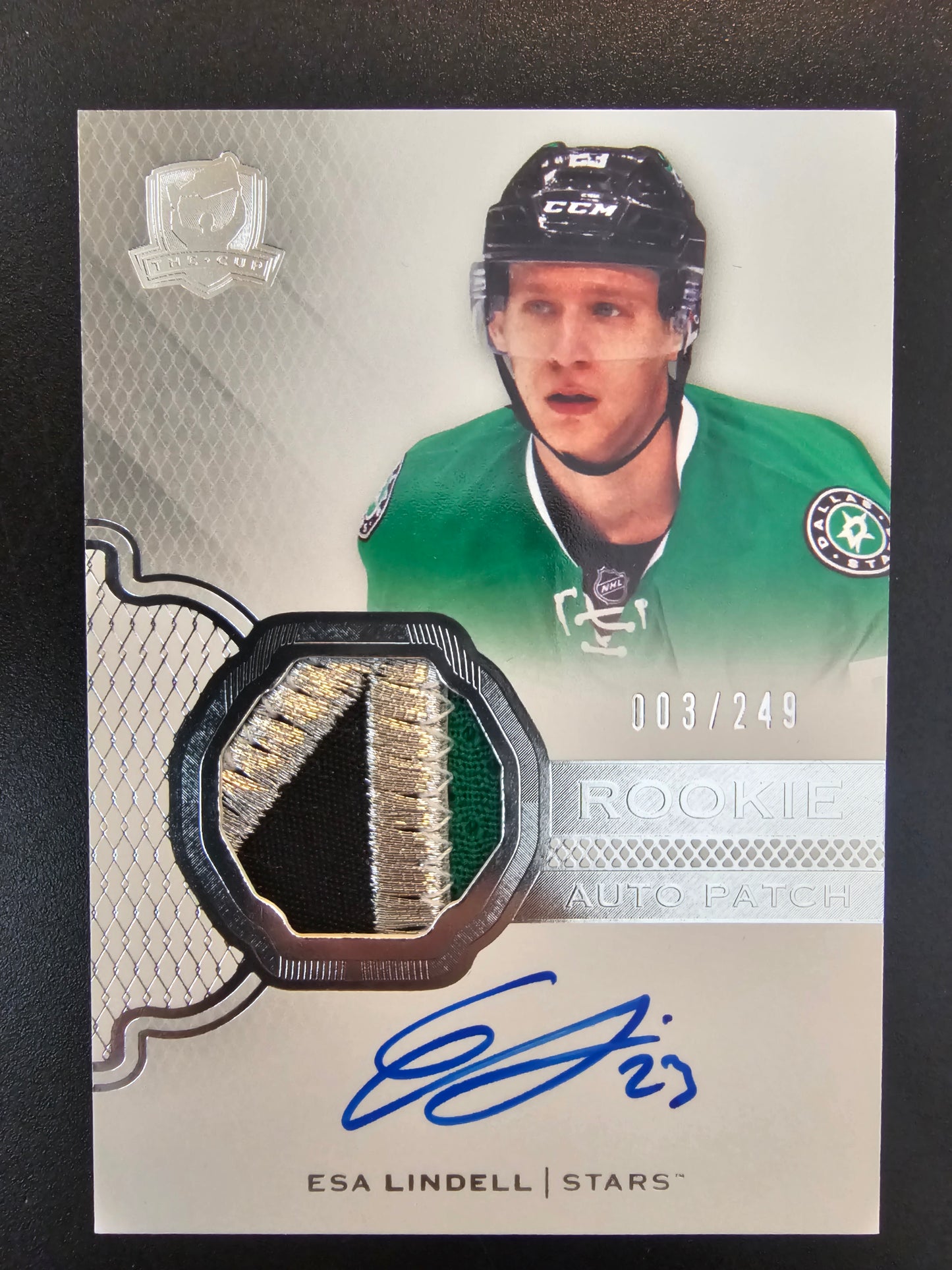 2016-17 Upper Deck The Cup RPA Esa Lindell #152 /249 RC