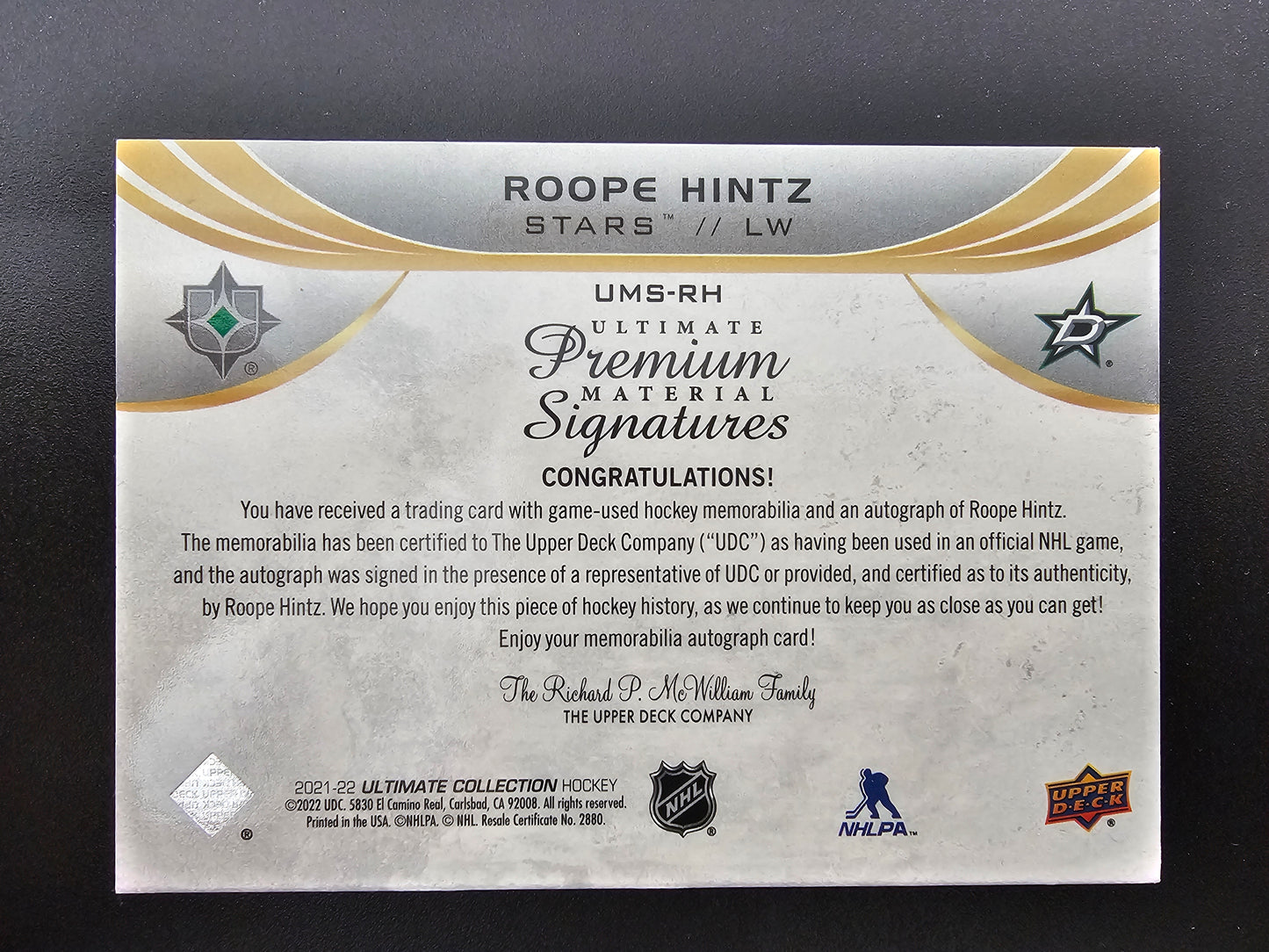 2021-22 Upper Deck Ultimate Collection - Ultimate Material Signatures - Premium - Roope Hintz #UMS-RH /35