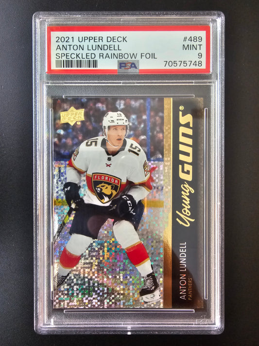 2021-22 Upper Deck - Speckled Rainbow Foil Young Guns - Anton Lundell #489 PSA9 RC