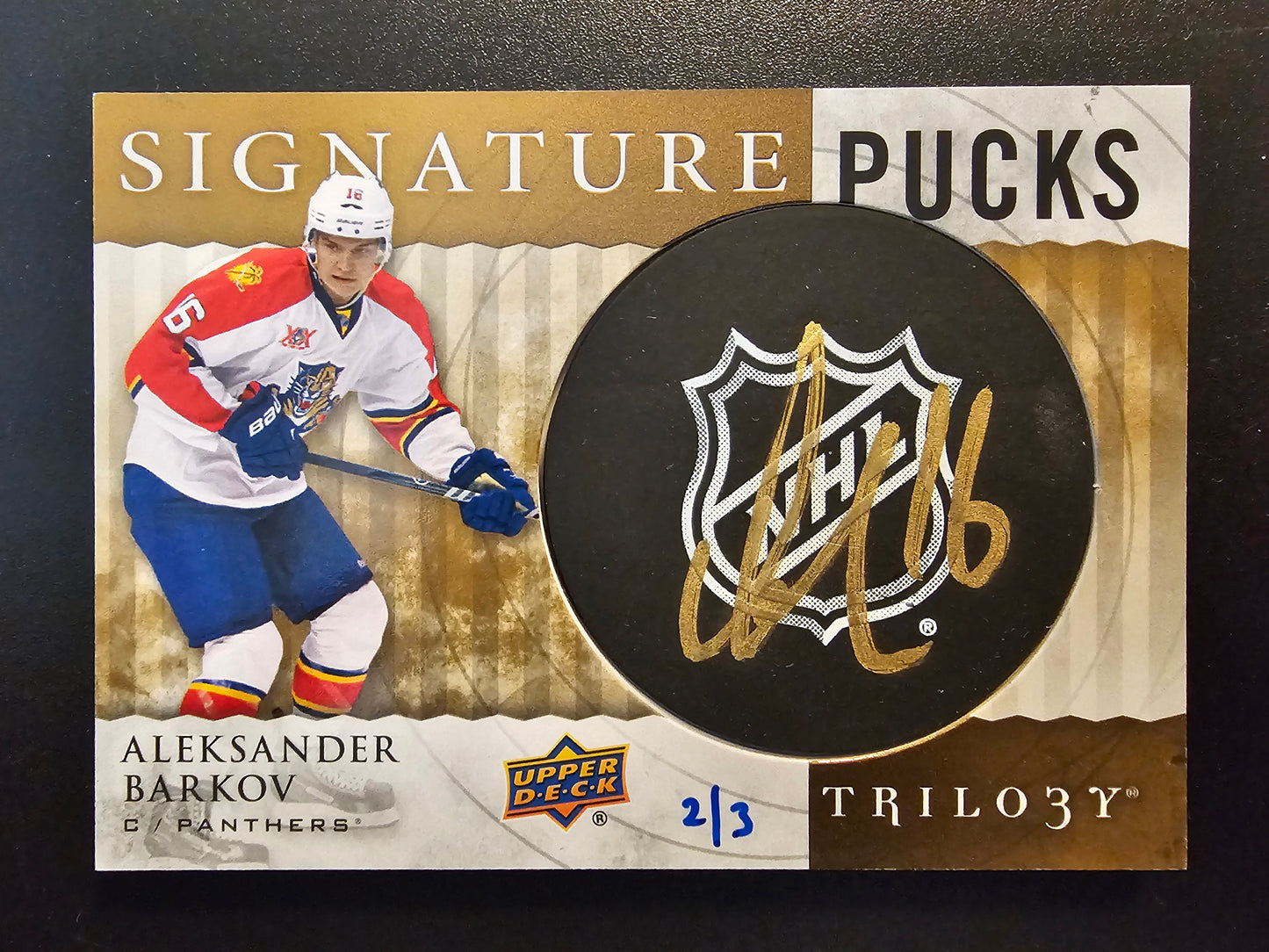 2014-15 Upper Deck Trilogy - Signature Pucks - Shield Logo - Aleksander Barkov #SP-AB /3
