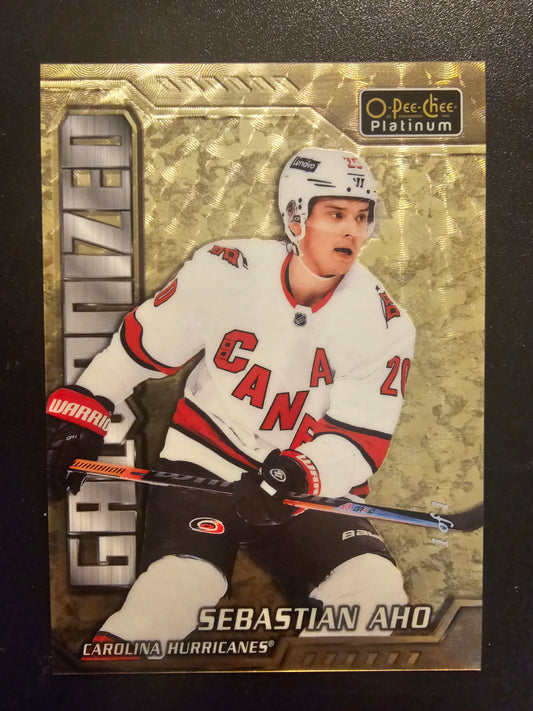 2022-23 Upper Deck O-Pee-Chee Platinum - Galvanized - Golden Treasures - Sebastian Aho #G-7 1of1