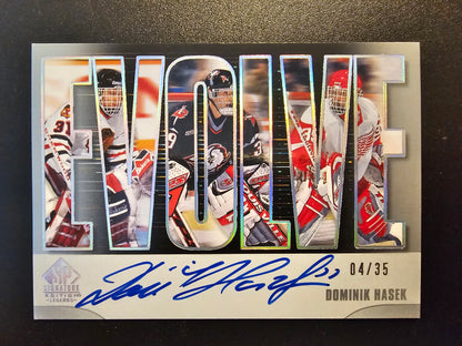 2020-21 Upper Deck SP Signature Edition Legends - Evolve Silver Spectrum Foil Autographs - Dominik Hasek #E-33 /35