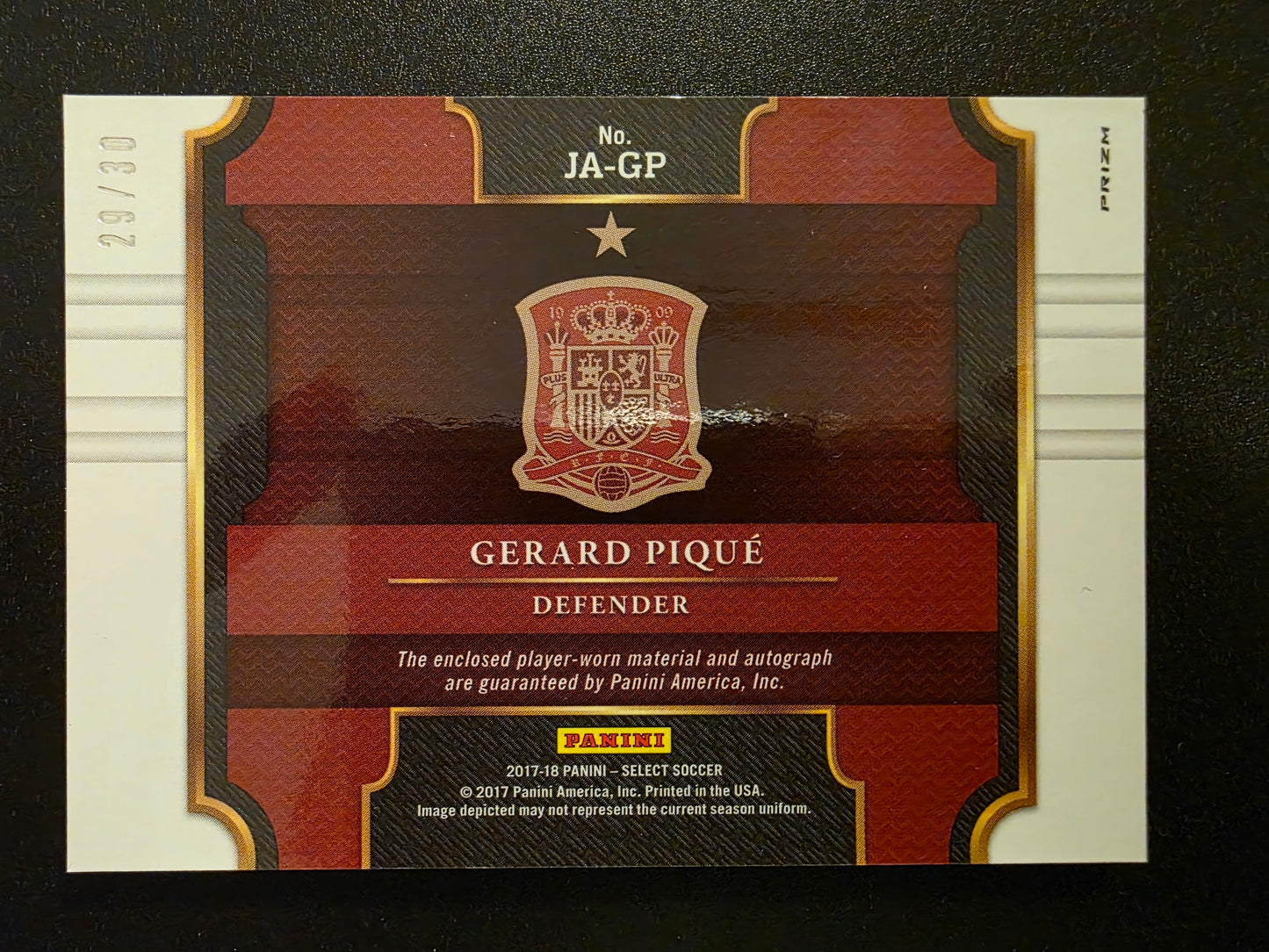 2017-18 Panini Select - Jersey Autographs - White Prizm - Gerard Pique #JA-GP /30