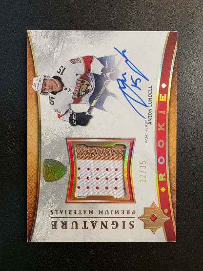 2021-22 Upper Deck Ultimate Collection - Rookie Signature Premium Materials - Anton Lundell #RSP-AL /35 RY