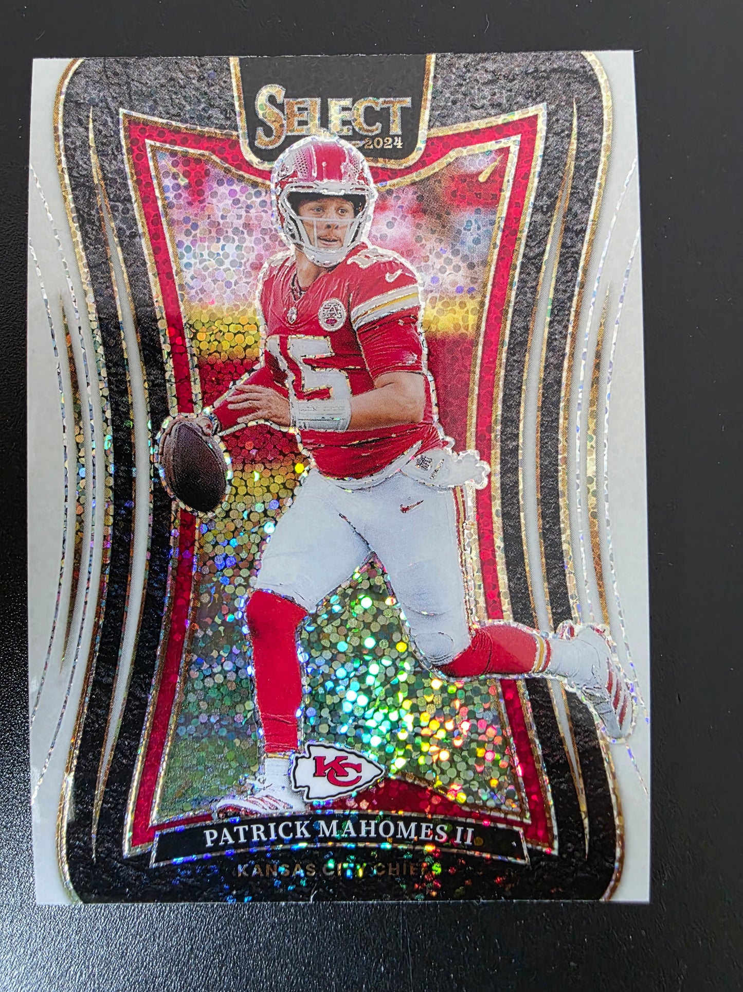 2024 Panini Select - White Sparkle Prizm - Patrick Mahomes II #388
