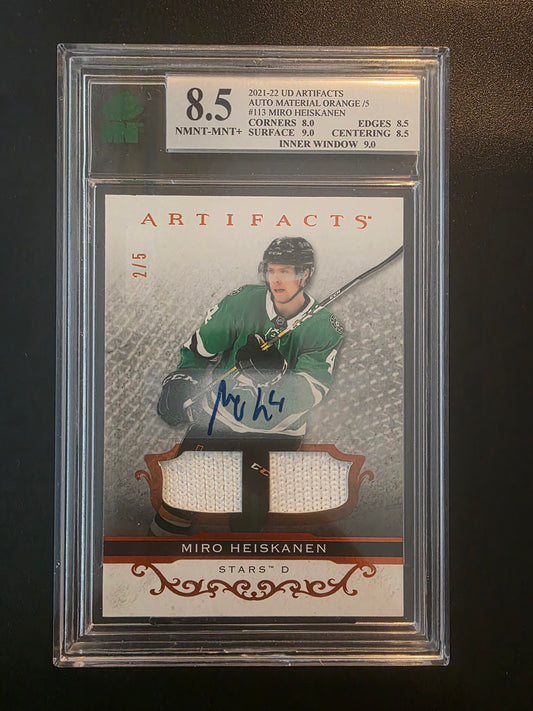 2021-22 Upper Deck Artifacts - Orange Auto Material Relics - Miro Heiskanen #113 /5 MINT 8.5