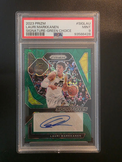 2023-24 Panini Prizm - Signatures - Choice Green Prizm - Lauri Markkanen #SIG-LAU /8 PSA9