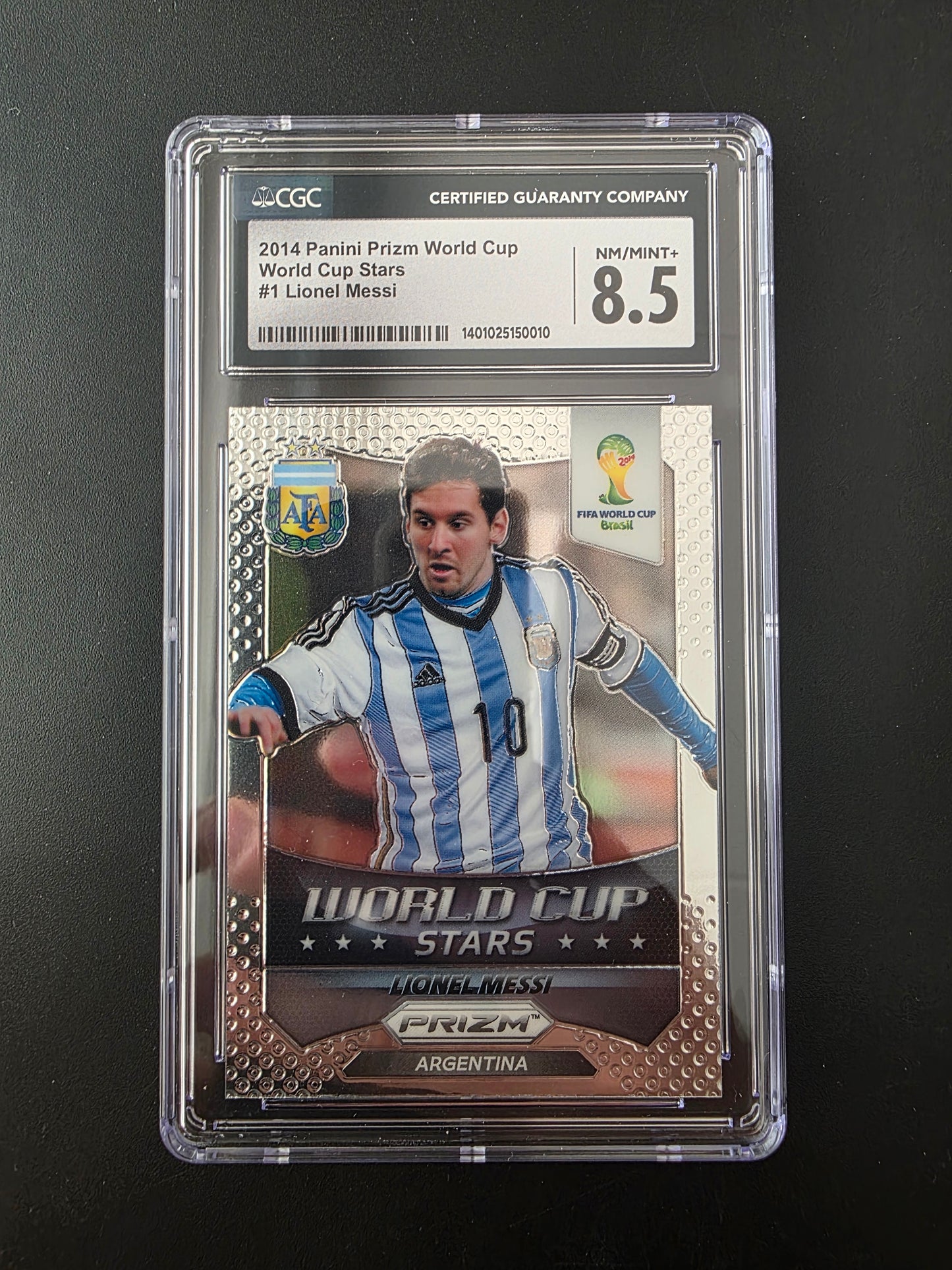 2014 Panini Prizm World Cup - World Cup Stars - Lionel Messi #1 CGC 8.5