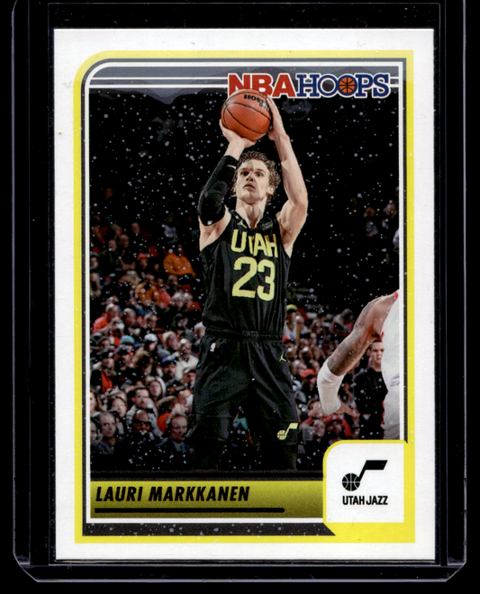 2023-24 Panini NBA Hoops - Purple Winter - Lauri Markkanen #162