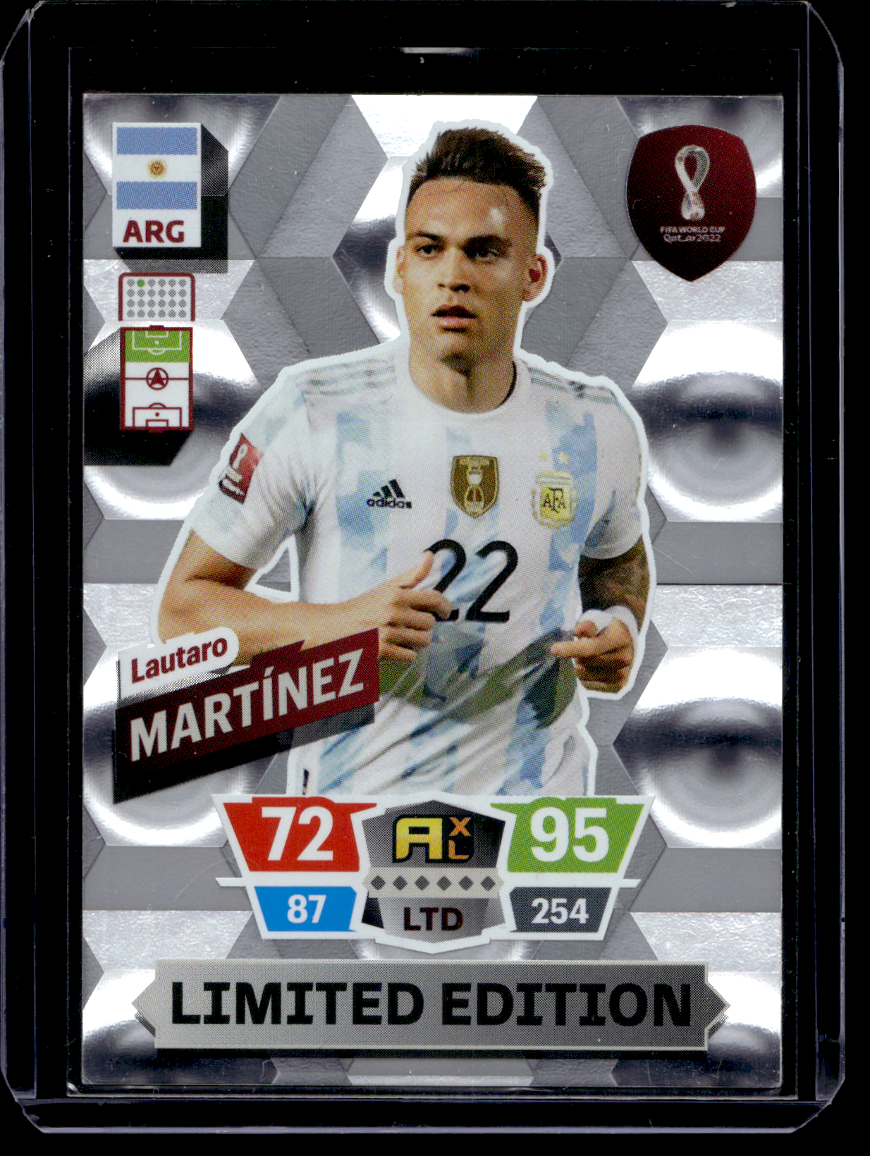 2022 Panini Adrenalyn XL FIFA World Cup Qatar 2022 - Limited Edition - Lautaro Martínez