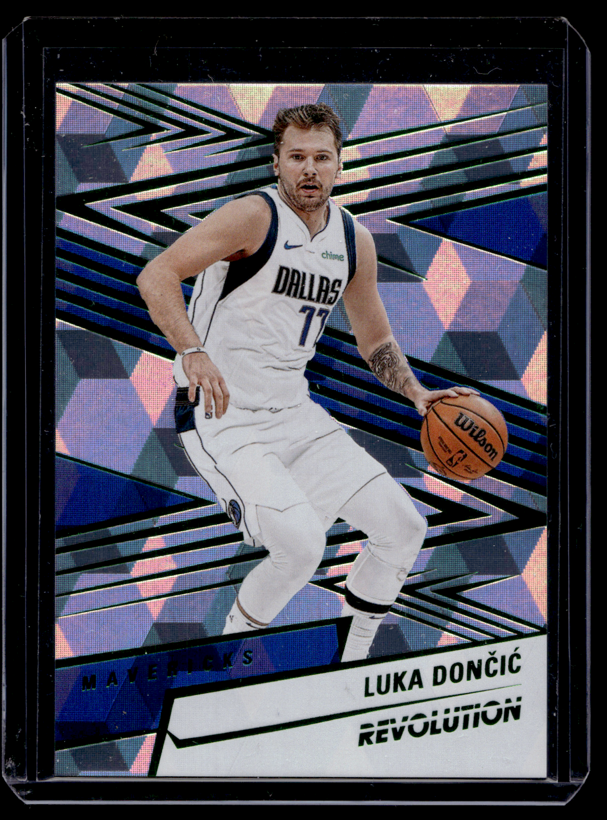 2024-25 Panini Revolution - Cubic - Luka Dončić #13 /50
