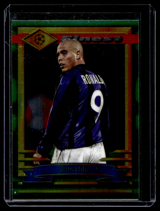 2022-23 Topps Finest Flashbacks UEFA Club Competitions - Ronaldo #55
