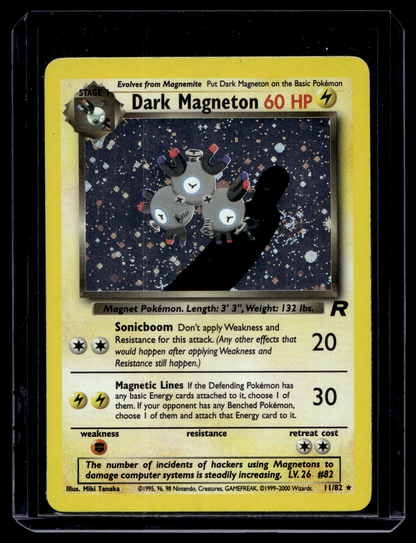 2000 Pokemon Team Rocket - Holo - Dark Magneton #11 (Kunto: Excellent)