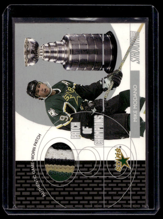 2002-03 Topps Stadium Club - Patch of Champions - Mike Modano #PC-6 /25