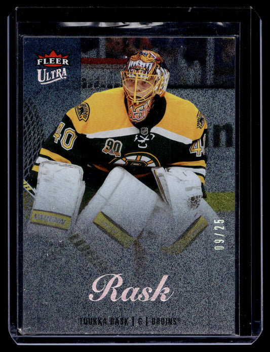 2013-14 Fleer Showcase - Ultra - Platinum Medallion - Tuukka Rask #33 /25