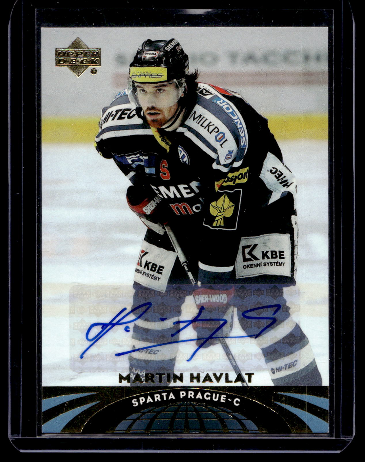 2004-05 Upper Deck All-World Edition - Autographs - Martin Havlat #11