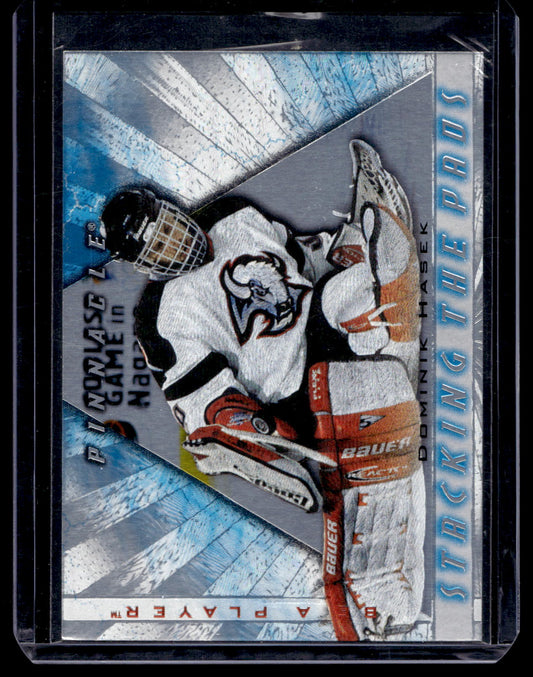 1997-98 Pinnacle Be A Player - Stacking the Pads - Dominik Hasek #2