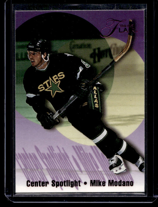 1994-95 Flair - Center Spotlight - Mike Modano #9
